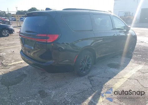 2021 Chrysler Pacifica Touring L from USA, damaged, VIN 2C4RC1BG2MR607995